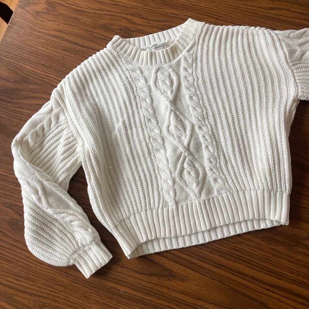 Forever 21 White Crew Neck Cable Knit Sweater